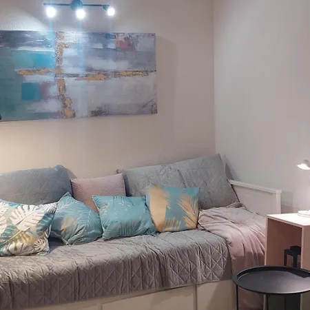 Skylark Cozy Apartment *