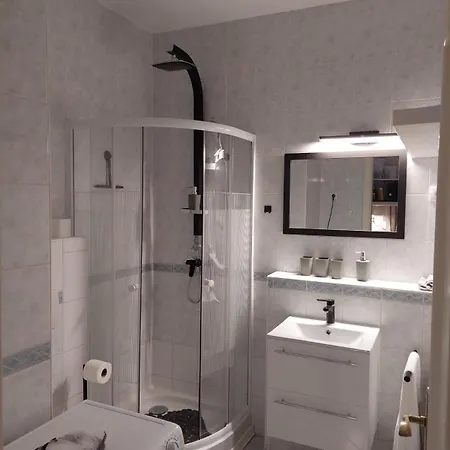 Skylark Cozy Apartman *